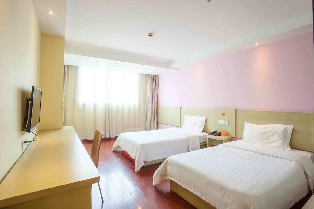 7Days Inn Ningbo Tianyi Square Zhongshan Mansion Quarto foto